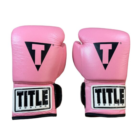 Title Boxing Accessories - 💗 Title Boxing Women’s Pink Gloves – Small – Like New